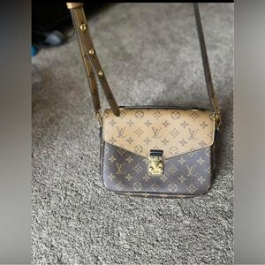 Louis Vuitton Pochette Métis